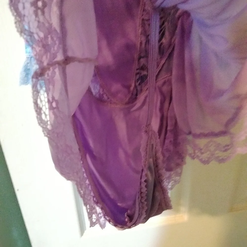 Dolls kill lingerie - Picture 4 of 4